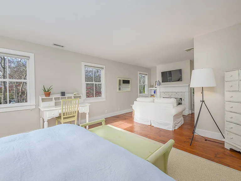 64 Water Mill Towd Rd — Photo 17