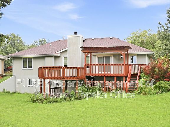 3rd image of 3611 SW Red Hawk Ct
