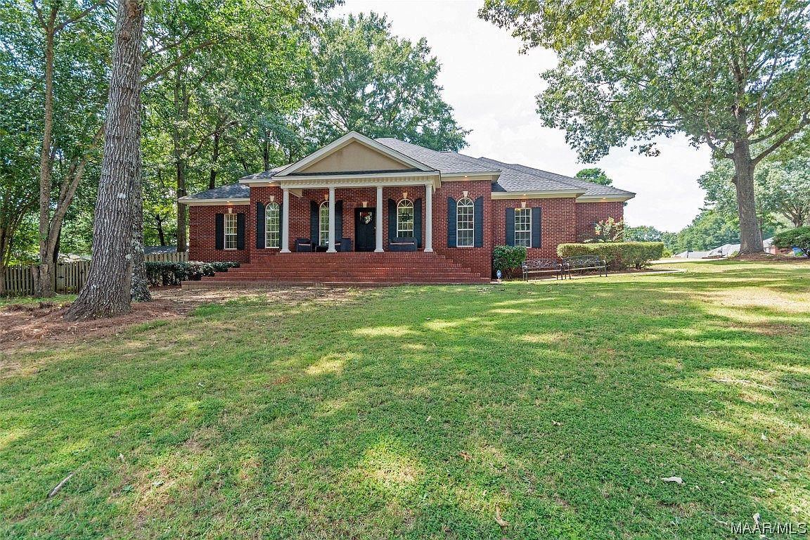 210 Hickory Pl, Wetumpka, AL 36093 MLS 543666 Zillow