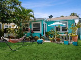 13266 3rd St E, Madeira Beach, FL 33708