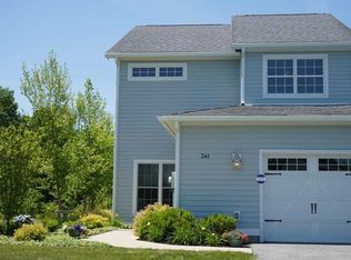 341 Ivy Trl, Rhinebeck, NY 12572