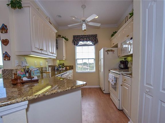 3rd image of 1519 Gondola Park Dr #1519