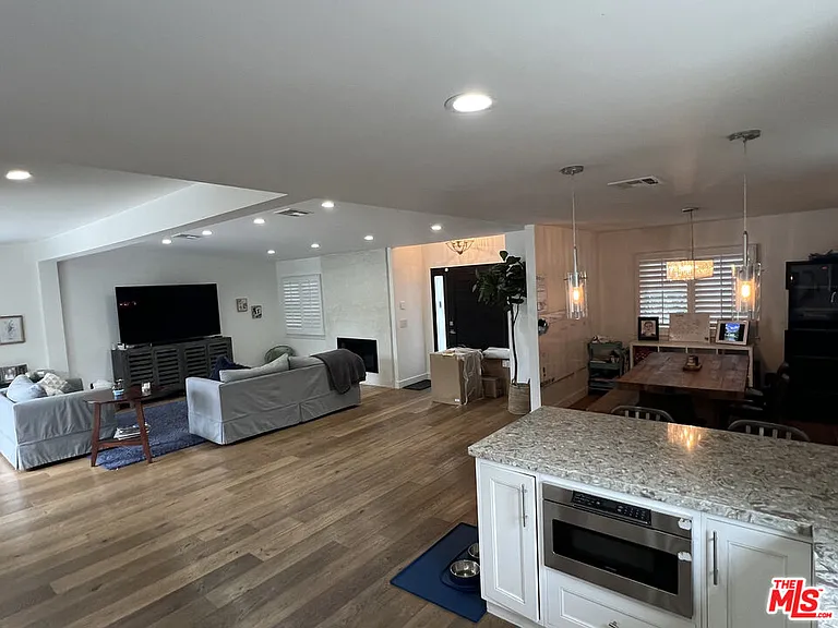 3350 McLaughlin Ave — Photo 9