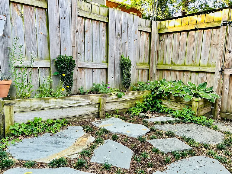 2513 O St — Photo 23