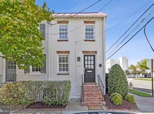 601 S Saint Asaph St, Alexandria, VA 22314
