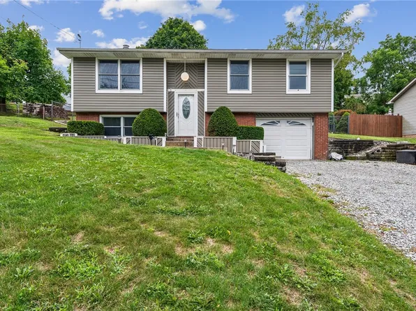 224 Mount Manor Rd, Manor, PA 15665