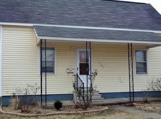 1209 W Cherry St, Marion, IL 62959