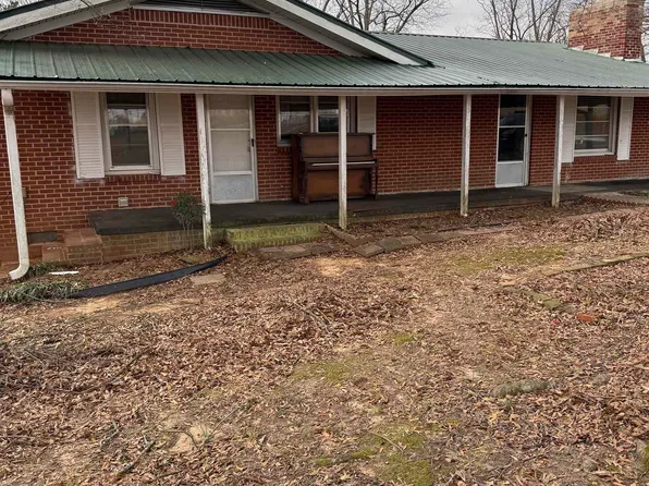 650 2nd Ave, Hackleburg, AL 35564