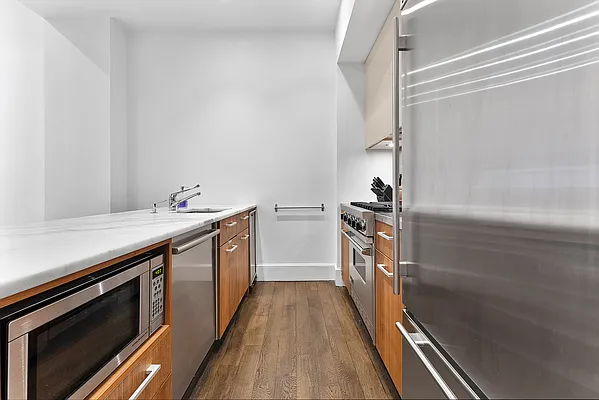 Rented by Compass | media 9