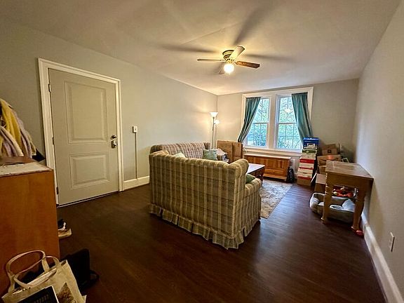 3rd image of 1320 Kenmore Ave #A