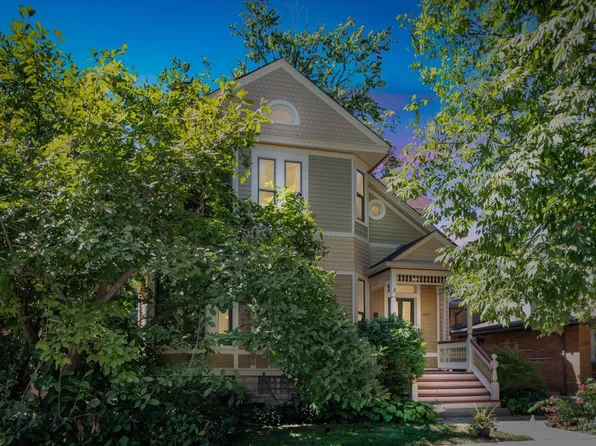 10610 S Leavitt St, Chicago, IL 60643