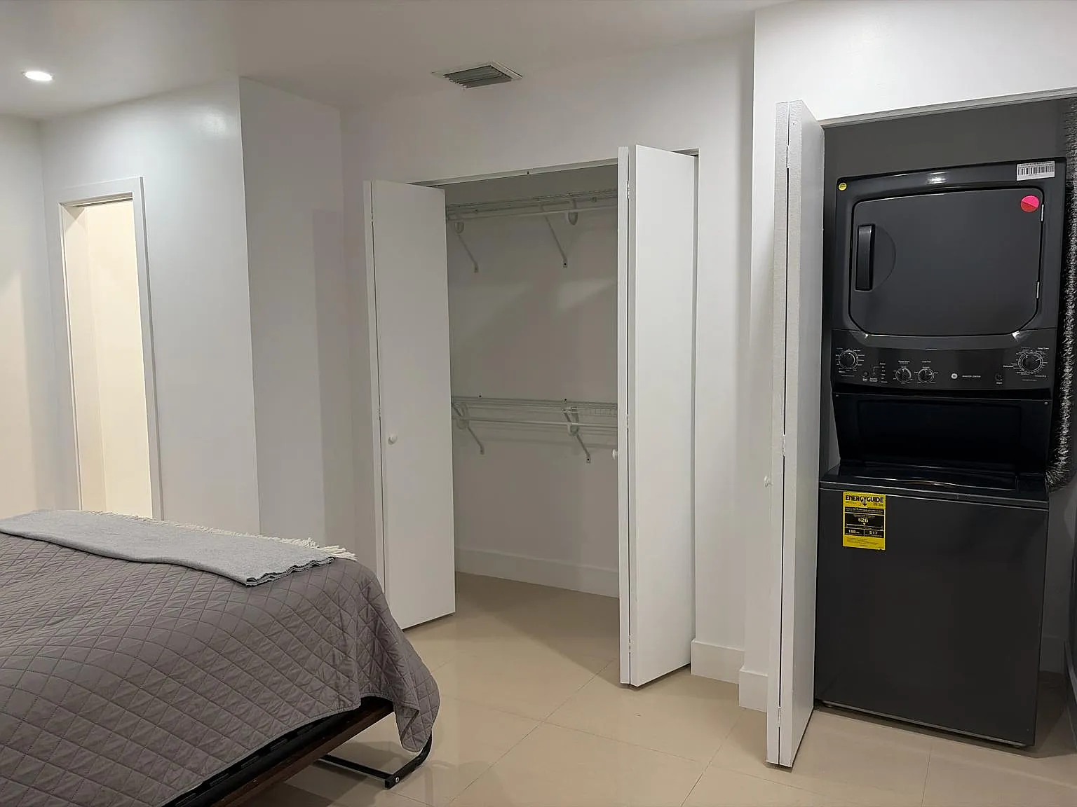 1 bed, 350 sqft, $1,795 — Photo 4