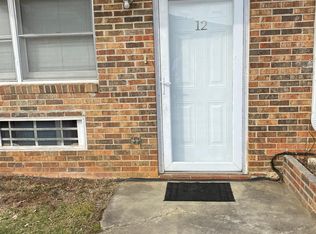 1805 King College Rd #B12, Bristol, TN 37620