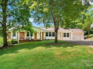 780 Forest Hill Dr, Marion, NC 28752