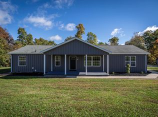 306 Leslie Ln, Piketon, OH 45661