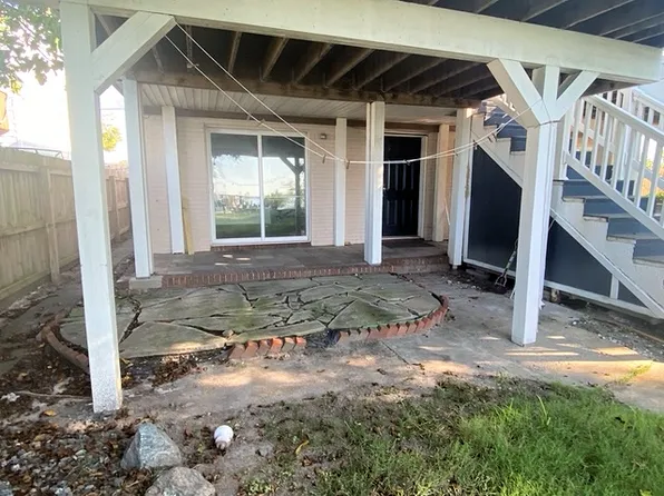 1435 Bayville St APT 4, Norfolk, VA 23503