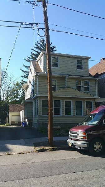 1st image of 119 N Munn Ave
