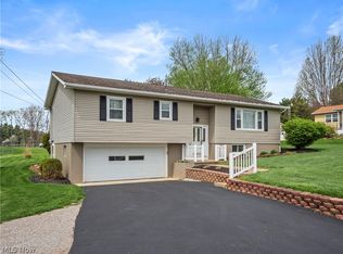 3845 Dresden Rd, Zanesville, OH 43701
