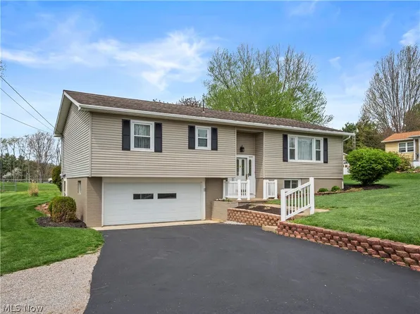 3845 Dresden Rd, Zanesville, OH 43701