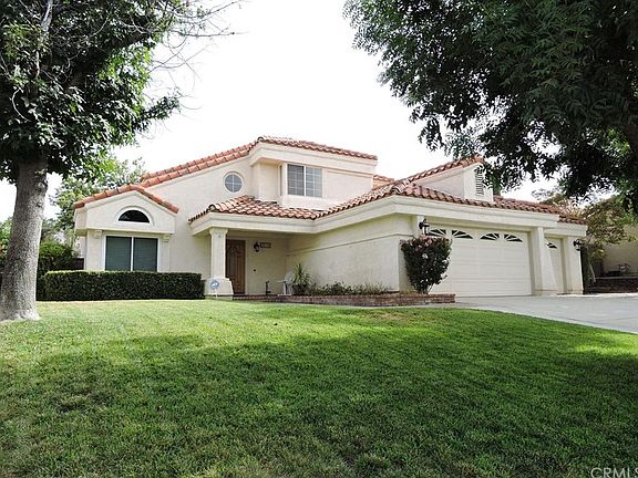 3rd image of 28782 Glenheather Dr