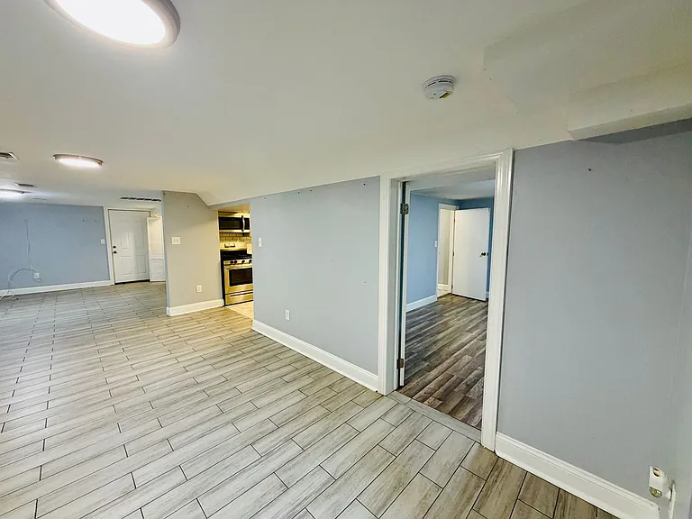 501 Spring Rd #A-C — Photo 6