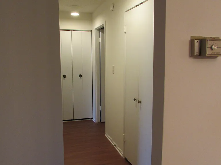 15100 Interlachen Dr #821 — Photo 28