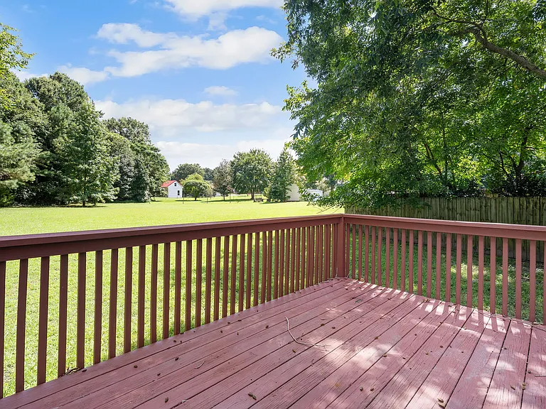 409 Vista Springs Cir — Photo 26