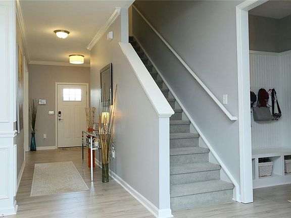 3rd image of 5529 Hardie Farm Dr