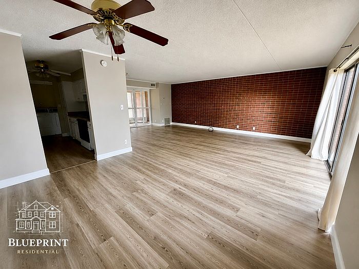 1st image of 400 Dublin Dr