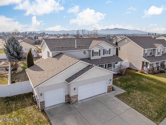 3rd image of 2811 W Thorndale Loop