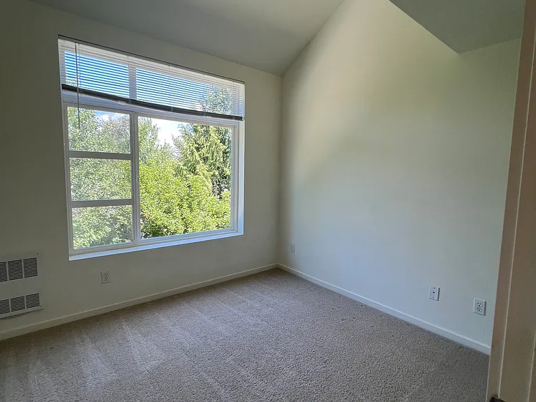 15212 NE 81st Way — Photo 20