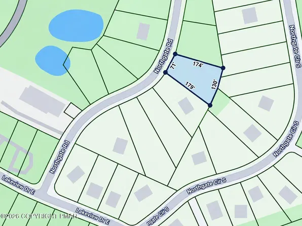 26 N Gate Rd S, Lake Ariel, PA 18436