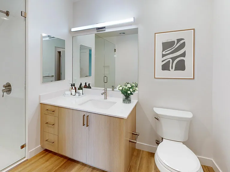 Eight 80 Newport Beach — Photo 18