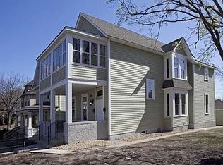 982 Burr St, Saint Paul, MN 55130