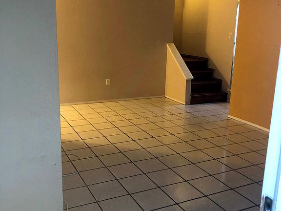 4th image of 10632 Cuatro Vistas Dr APT C