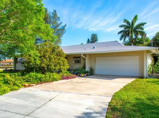 102 SW 59th St, Cape Coral, FL 33914