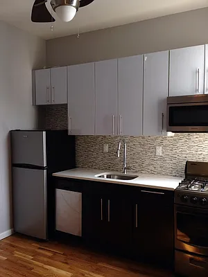 Rented by 5 Boro Realty Corp | media 51