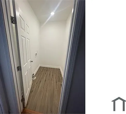 868 Spencer St NW