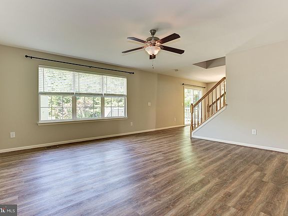 3rd image of 1805 Allan Dr