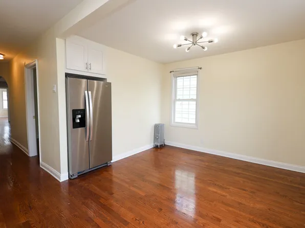 104-16 Rosita Place image 3 of 15