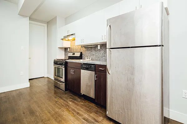 Rented by Nooklyn NYC LLC | media 14