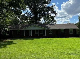 5595 Stagecoach Rd, Rex, GA 30273