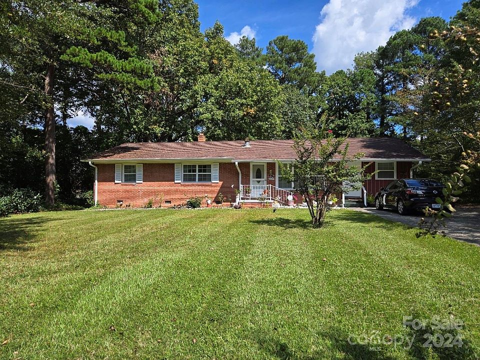 1st image of 1200 Westbrook Cir