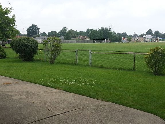 Fenced Yard