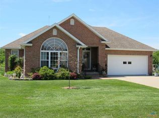 4100 Bluegrass Dr, Sedalia, MO 65301