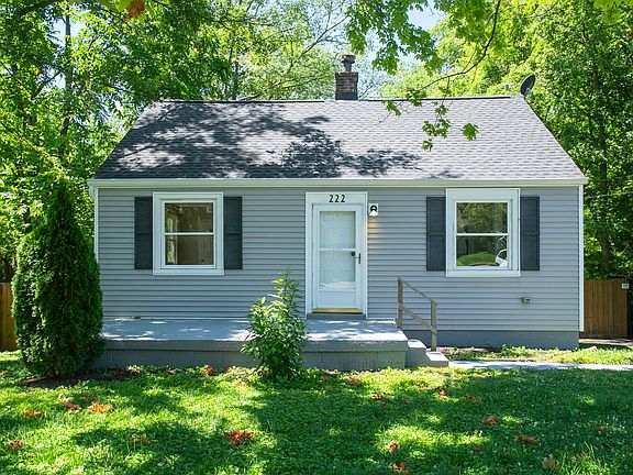 2nd image of 222 Emmitt Ave