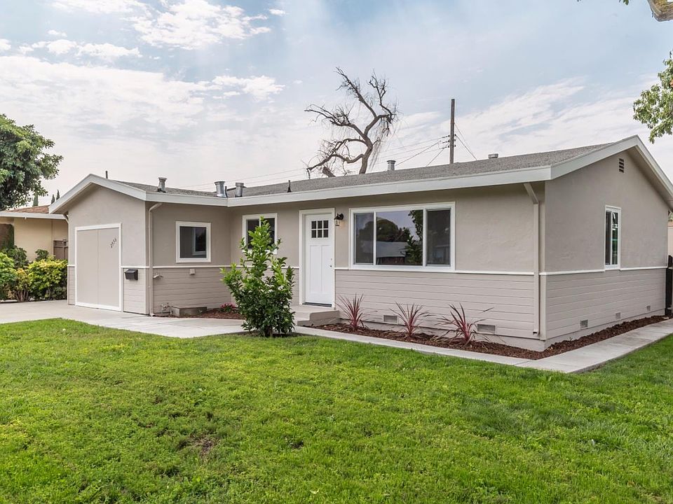 1st image of 2536 Parkland Ct
