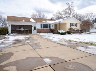 7337 Bear Ridge Rd, North Tonawanda, NY 14120