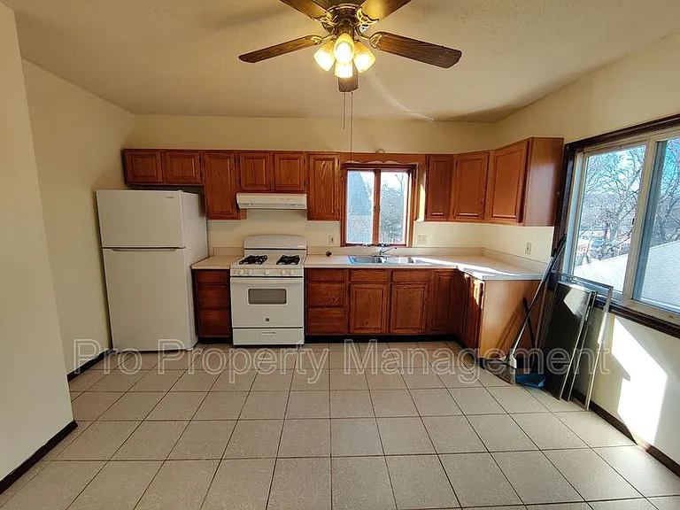107 Tremont St #2 — Photo 2