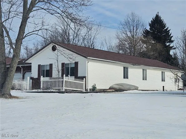 10060 Hazelton Rd, Streetsboro, OH 44241